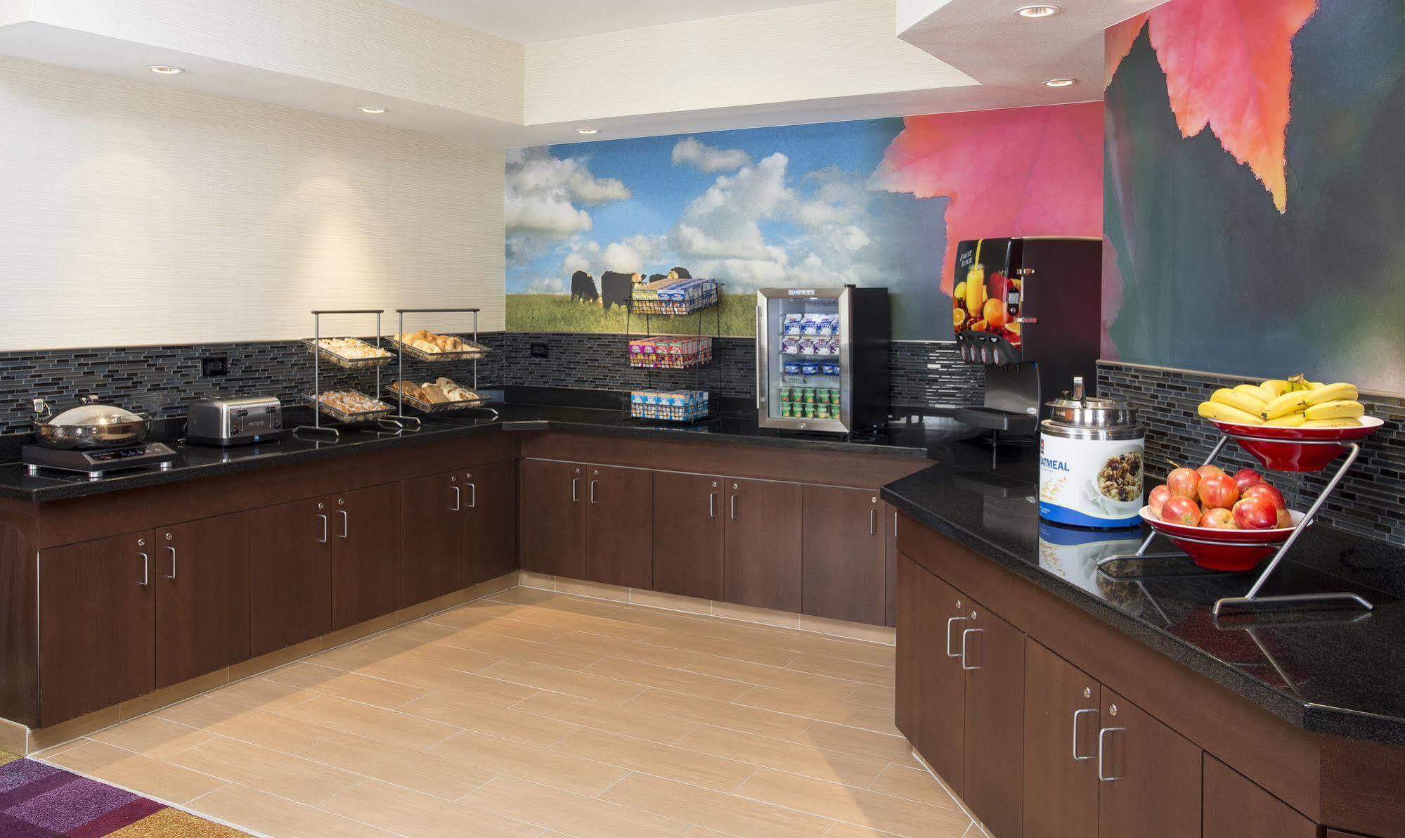 Hotel Fairfield &